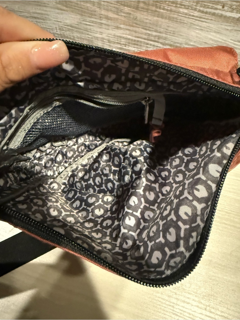 L.L. Bean Crossbody Bag in Rust - Picture 2 of 4
